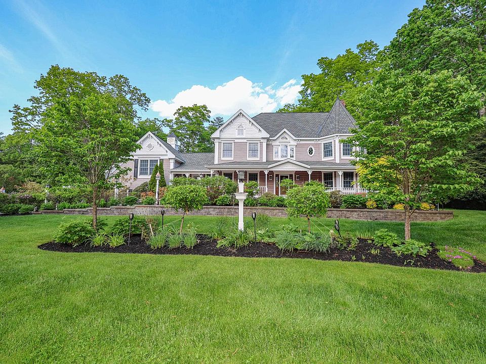 1st image of 9 Olde Village Road