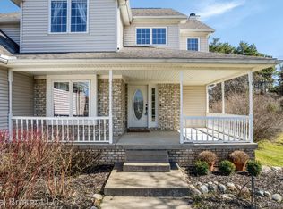 3122 Pinto Cir, Lansing, MI 48906