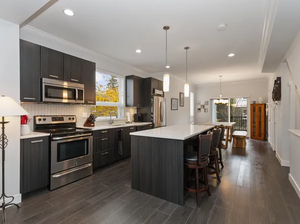 5888 144th St #126, Surrey, BC V3X 0G8