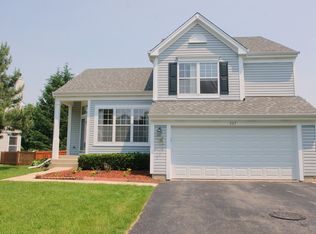 507 Crystal Pl, Gurnee, IL 60031