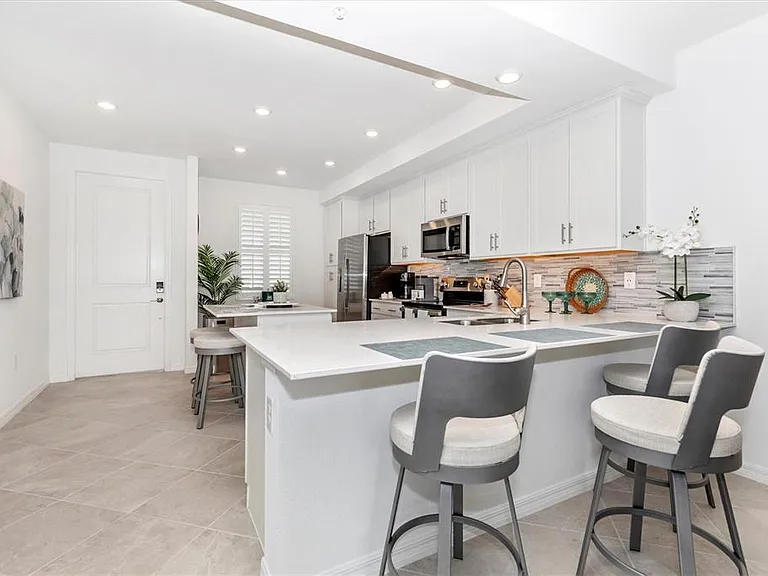 12280 Wellen Golf St #304 — Photo 7