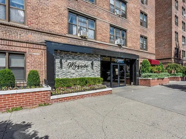 9011 35 Avenue #3T, Jackson Heights, NY 11372