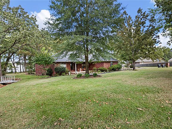2nd image of 111 Jennifer Dr