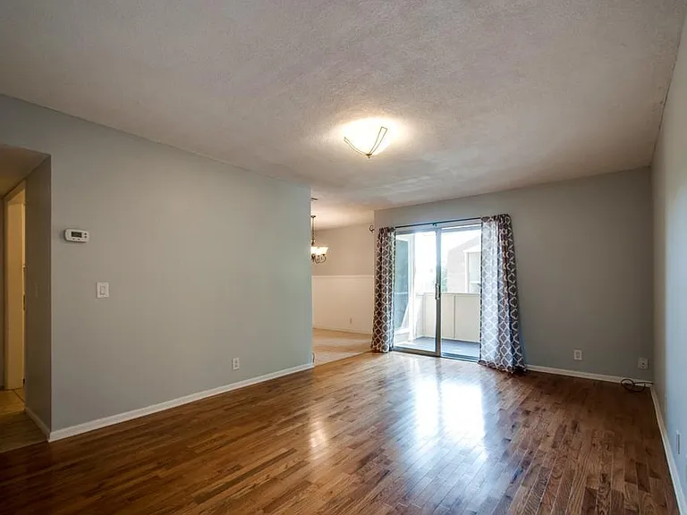 515 Basswood Ave #K104 — Photo 13