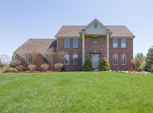 4285 Boulder Pond Dr, Ann Arbor, MI 48108