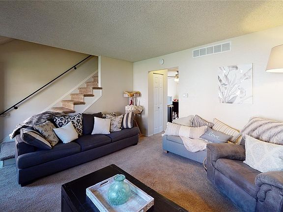 4th image of 4443 S Lowell Blvd