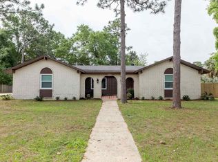 7965 Lancelot Dr, Pensacola, FL 32514