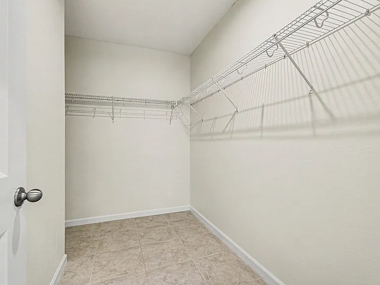 18267 Turning Leaf Cir — Photo 24