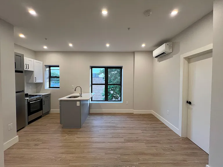 266 Martin Luther King Dr #43E — Photo 3