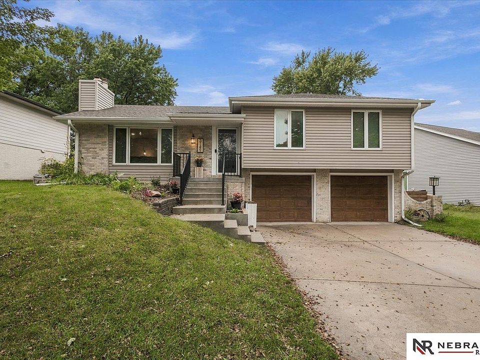 1st image of 3149 Stephanos Dr