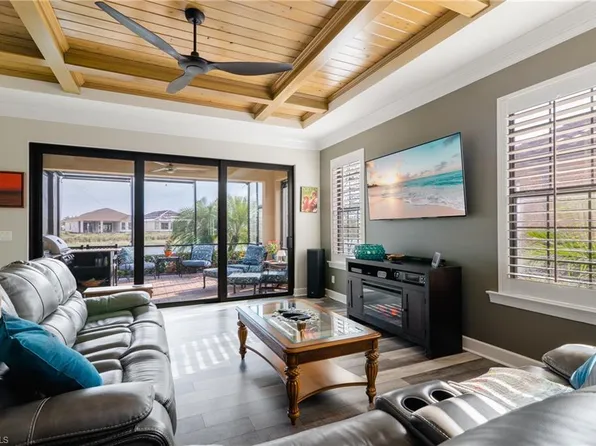 8438 Volaro WAY, NAPLES, FL 34114