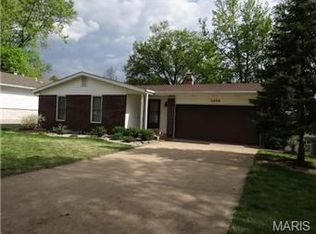 2690 Delaware Dr, Florissant, MO