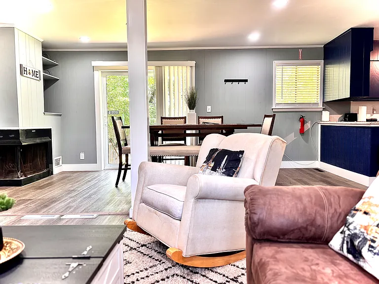3396 Stardust Cir — Photo 2
