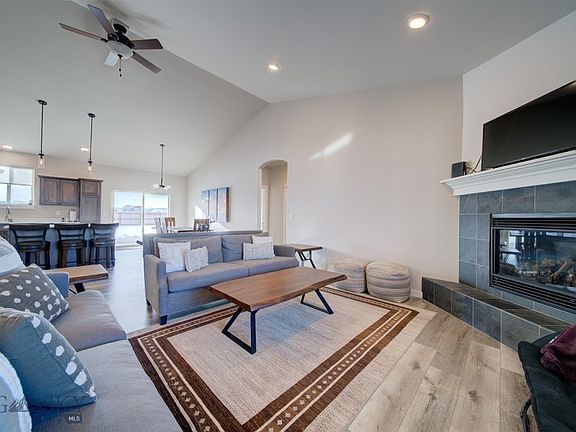 4th image of 1812 W Silver Circle Blvd