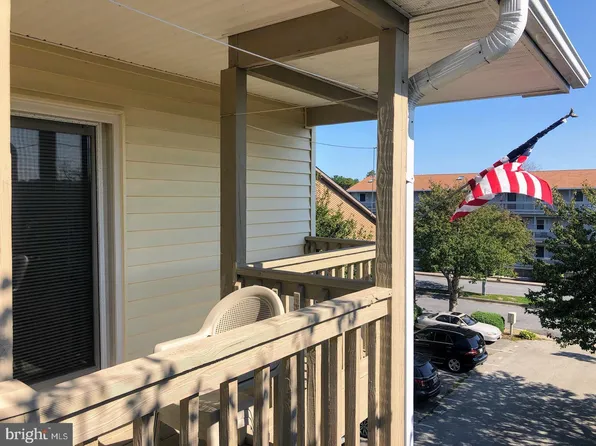 401 144th St Unit 302, Ocean City, MD 21842
