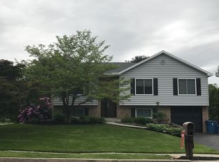 4834 Farming Ridge Blvd, Reading, PA 19606