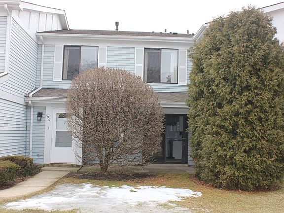 2nd image of 490 Tyler Ct #490