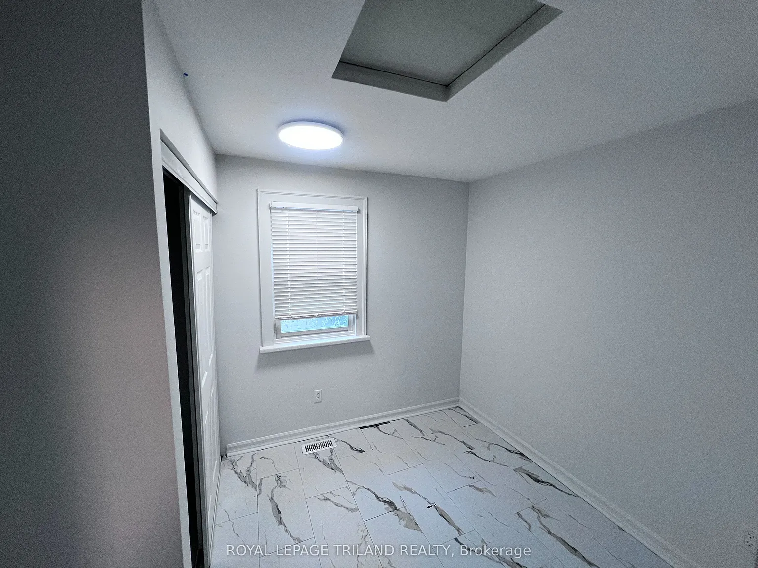 3 bed, $2,000 — Photo 3