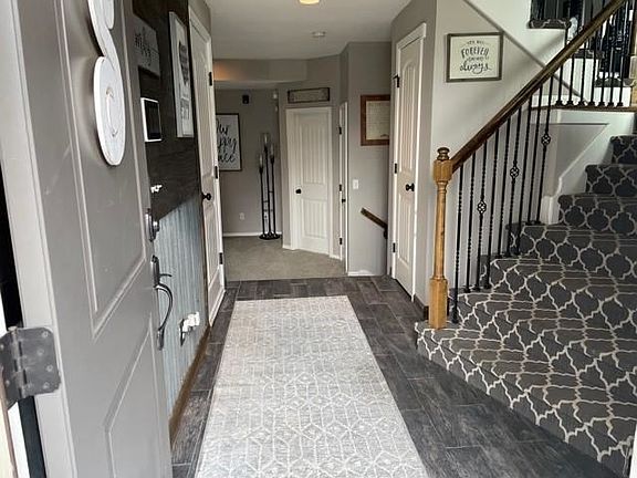 2nd image of 11819 N Belmont Ave