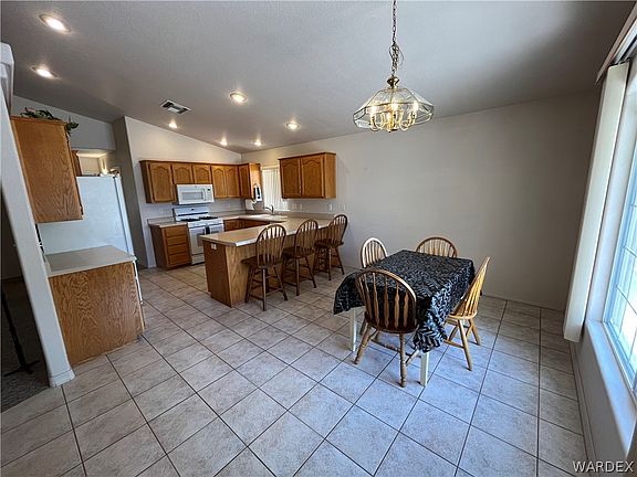 3rd image of 1715 Palo Verde Drive