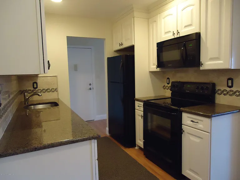 142 Cross Slope Ct #F — Photo 12