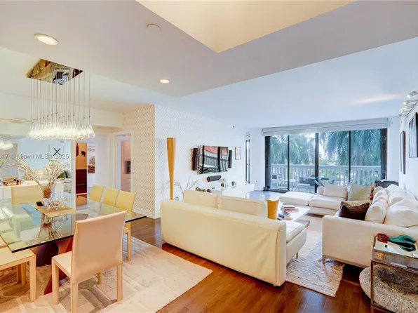 2000 Island Blvd APT 710, Aventura, FL 33160