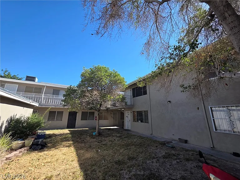 304 Orland St #39 — Photo 6