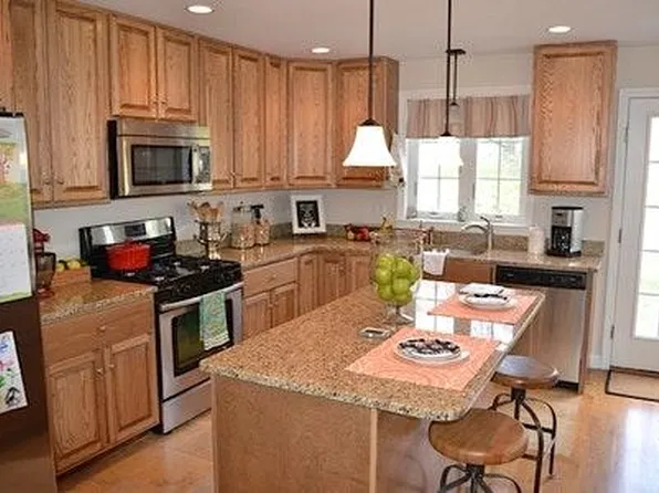 157 Summer St, Watertown, MA 02472