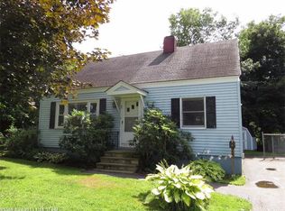 60 School St, Augusta, ME 04330