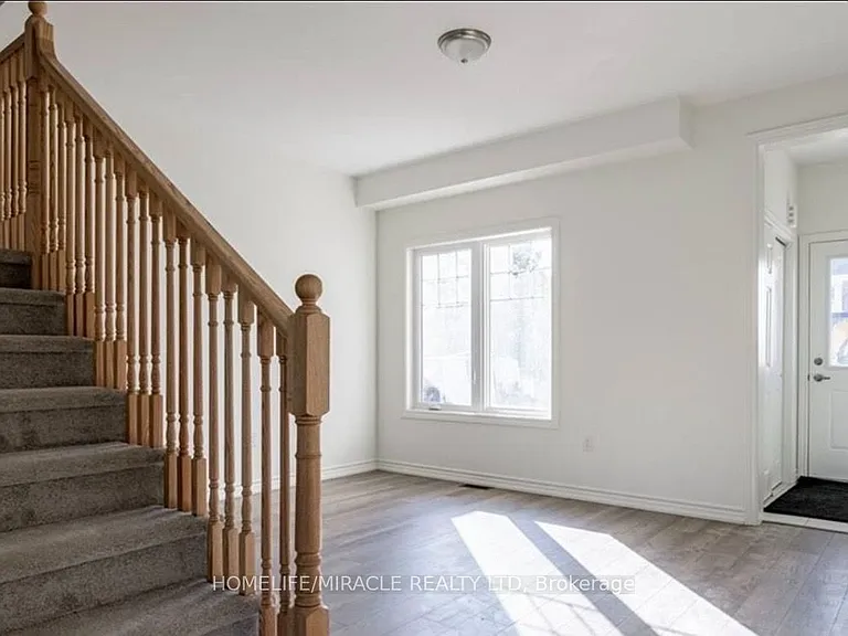 1444 Marina Dr — Photo 4