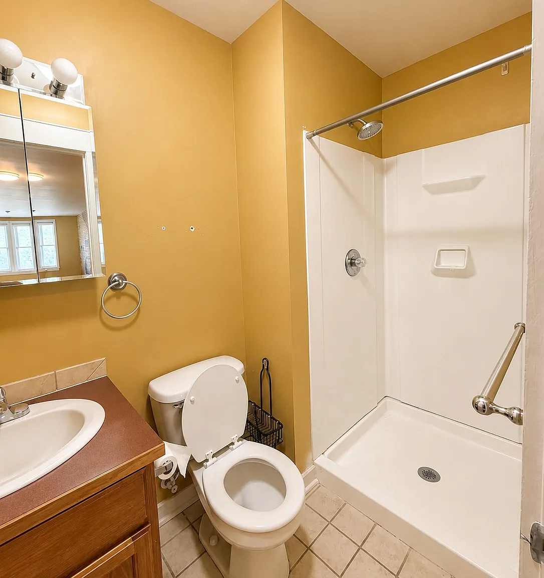 Studio, 528 sqft, $1,000 — Photo 4