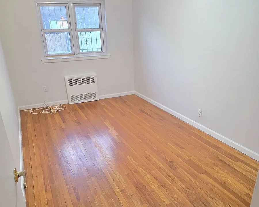 2nd image of 1905 E 51st St #1