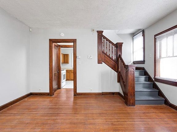 3rd image of 4912 E New York St #4912