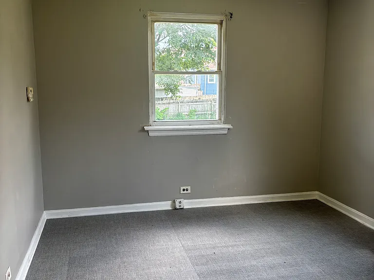 822 Oak St — Photo 4