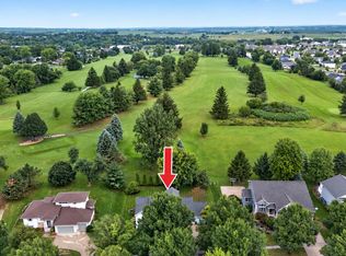 1604 Three Wood Dr, Mount Horeb, WI 53572