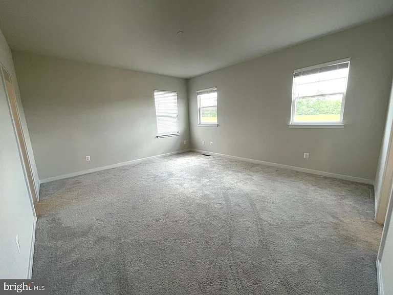 2328 Hawkshill Dr — Photo 21
