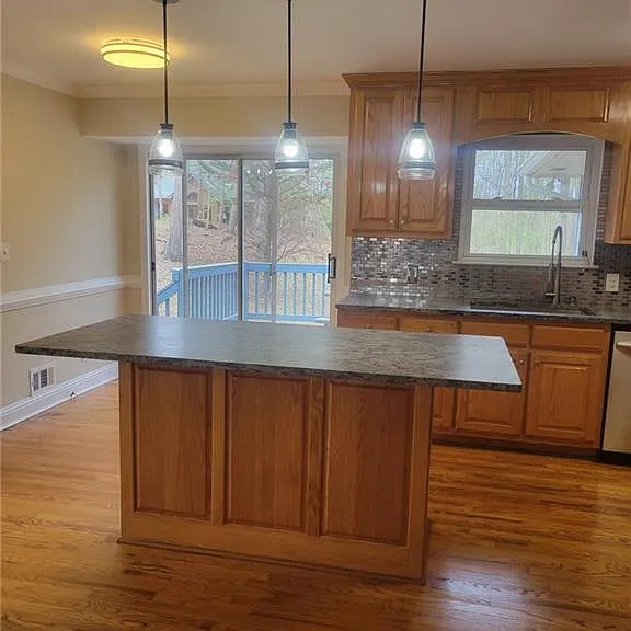 3370 Westbrook Rd — Photo 19