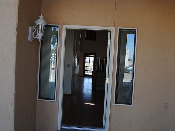 3rd image of 636 Bluff Canyon Cir