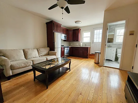 Rented by Compass | media 3