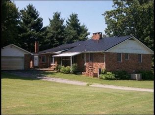 905 Old Highway 127 S, Jamestown, TN 38556