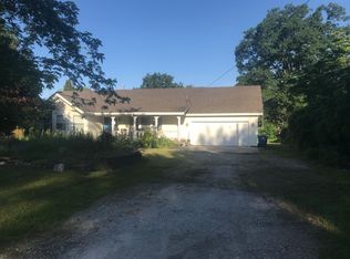 14671 Parkwood Dr, Grand Haven, MI 49417