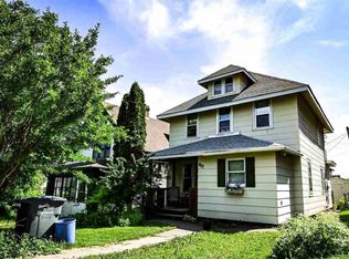 807 N 12th Ave E, Duluth, MN 55805