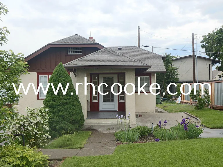 719 W Maxwell Ave — Photo 2