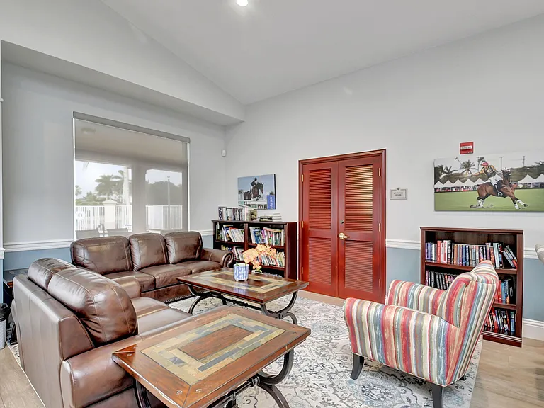 11723 Waterbend Ct — Photo 34