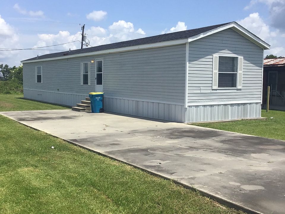1st image of 1089A Andrew Dr #63