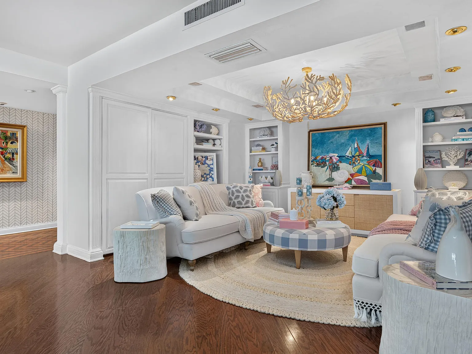 2 bed, 2.5 bath, 2220 sqft, $17,000 — Photo 3