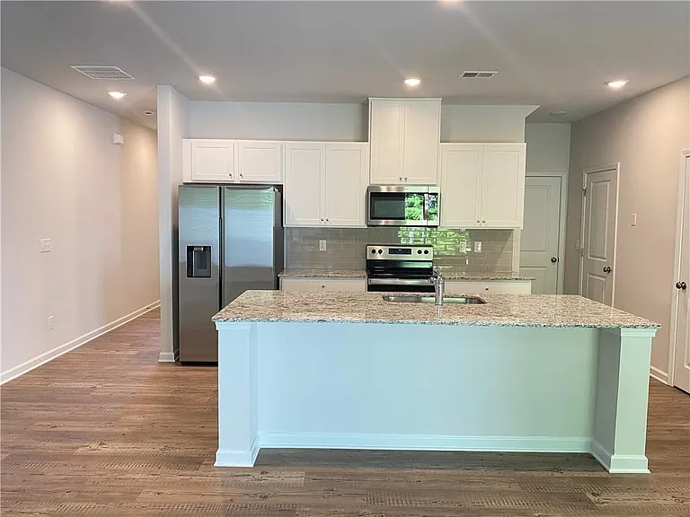 5141 Sidney Square Dr — Photo 4