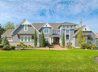27582 W Highland Cir, Olathe, KS 66061