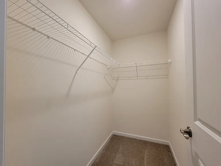 30 Howard Dr — Photo 24