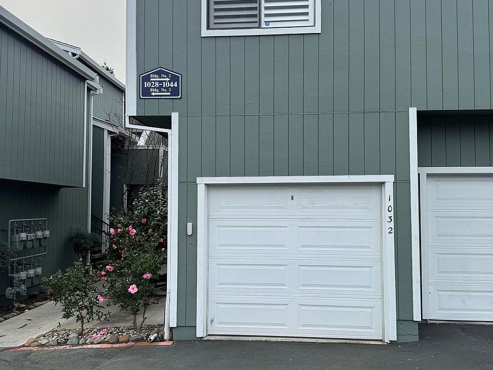 1st image of 1032 Maywood Ln #16D